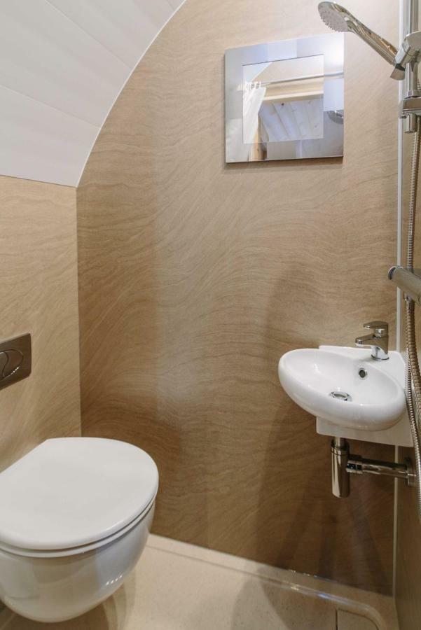 Campion Glamping Pod Hotel Cheltenham Kültér fotó